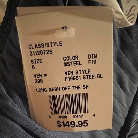 NEW David’s bridal bridesmaid dress - Picture 3 of 3